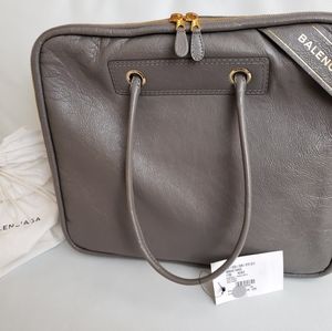 Balenicaga Gray Arena Shoulder Luggage Crossbody Duffle Bag Lamb ITALY $1,895